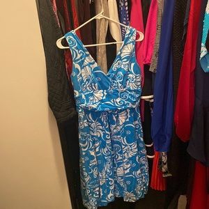 Lily Pulitzer Shianna Dress Blue and White Size L Gently Used